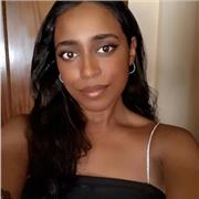 Profesora de apoyo para enseñar castellano a niños que sean extranjeros